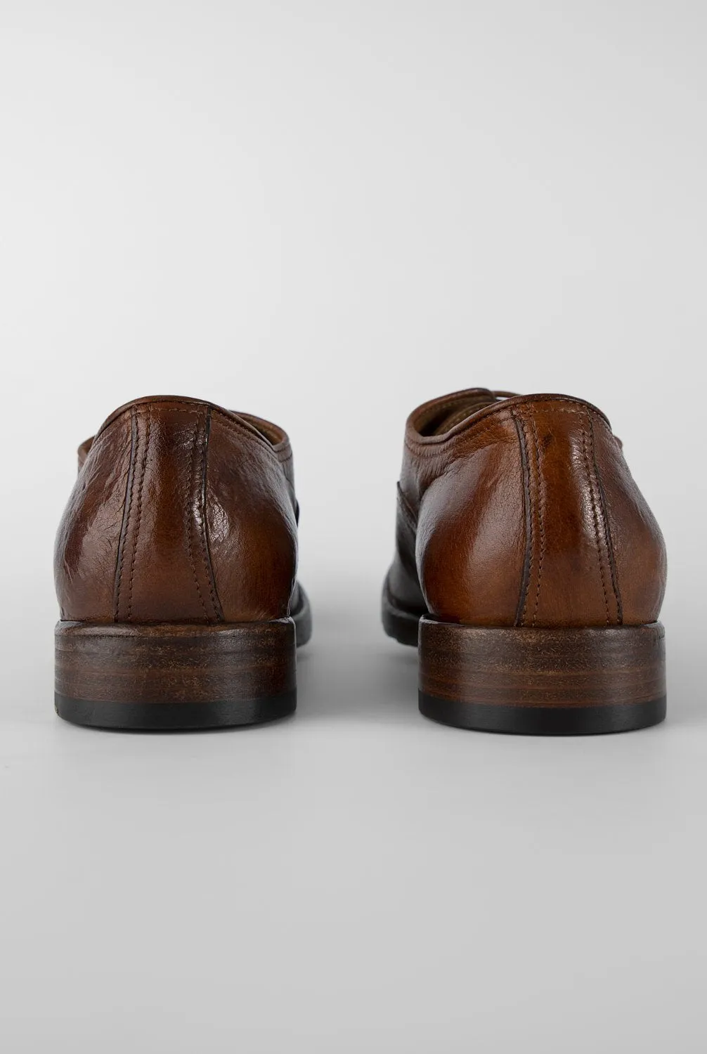 ASTON terra-brown oxford shoes.
