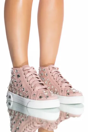 AZALEA WANG CALIANNA FLAT RHINESTONE SNEAKER IN BLUSH
