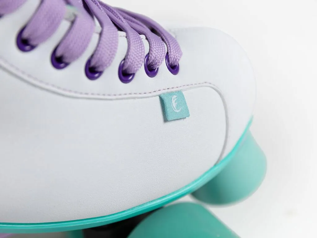 Chaya Melrose White 2 Roller Skate