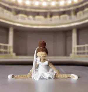 Crochet Little Ballet Girl Doll Toy - Handcrafted with Soft Materials, Vibrant Ballet Outfit, Safe for All Ages