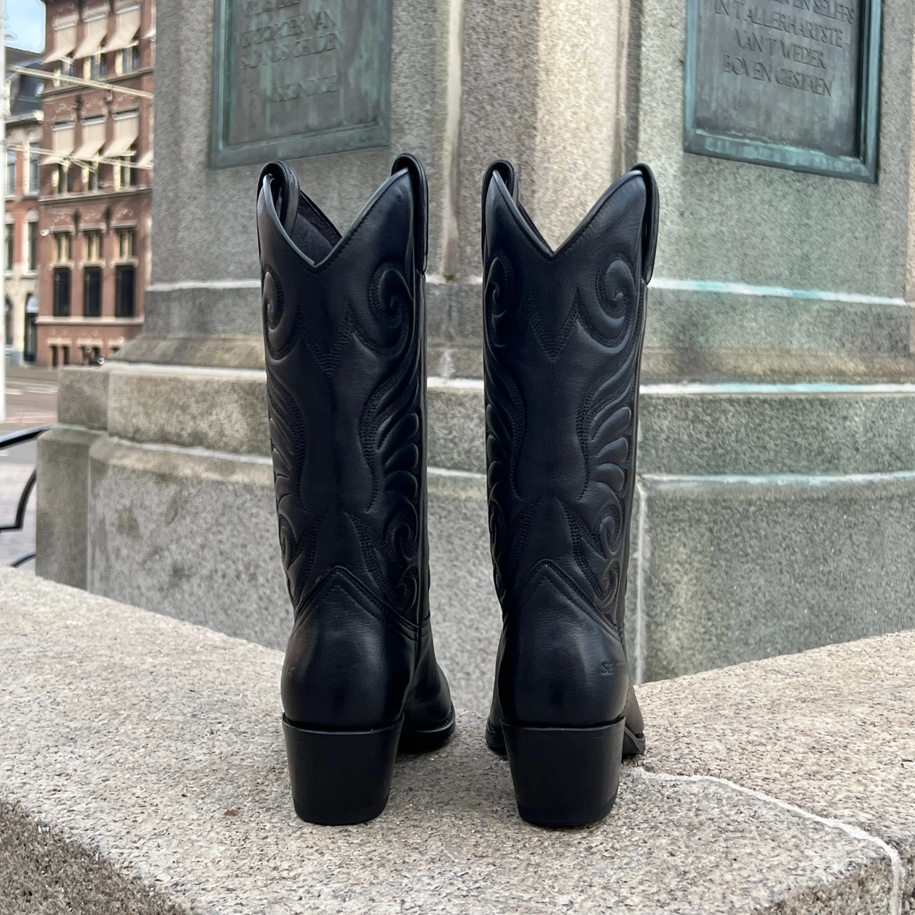 Debora cowboy boots - black