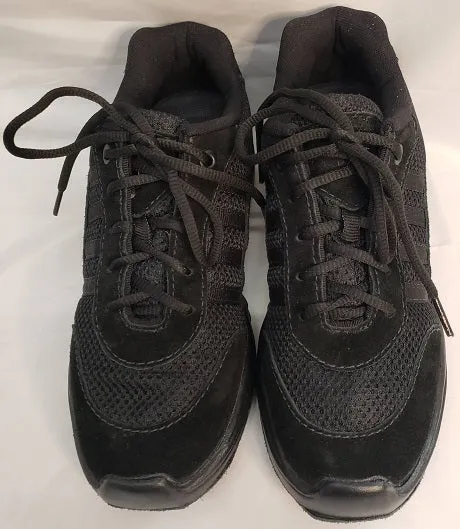 Jao -- Split Sole Sueded Dancesneaker -- Black