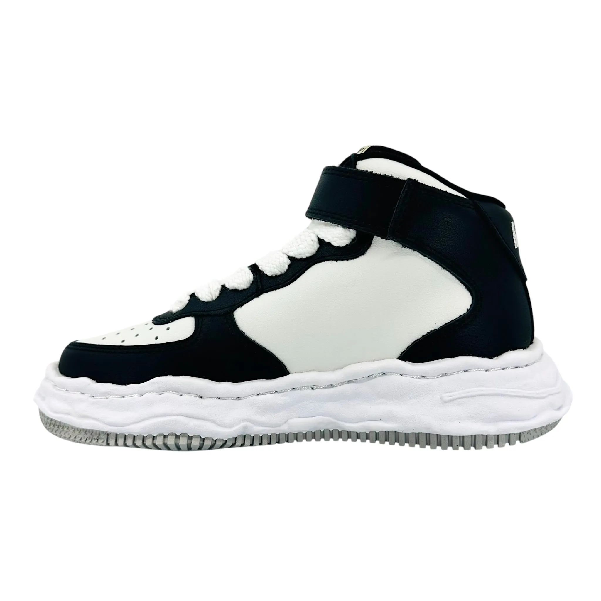 Maison Mihara Yasuhiro Wayne OG Sole Sneaker High Black White