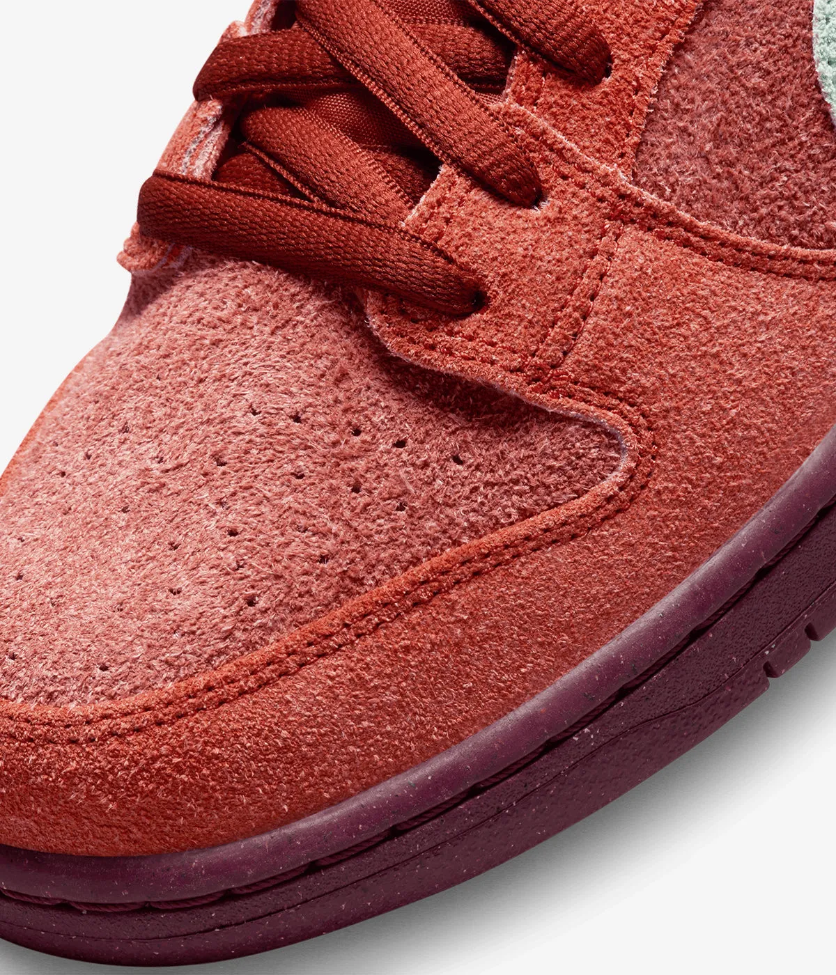 Nike SB Dunk Low Pro Premium Rosewood