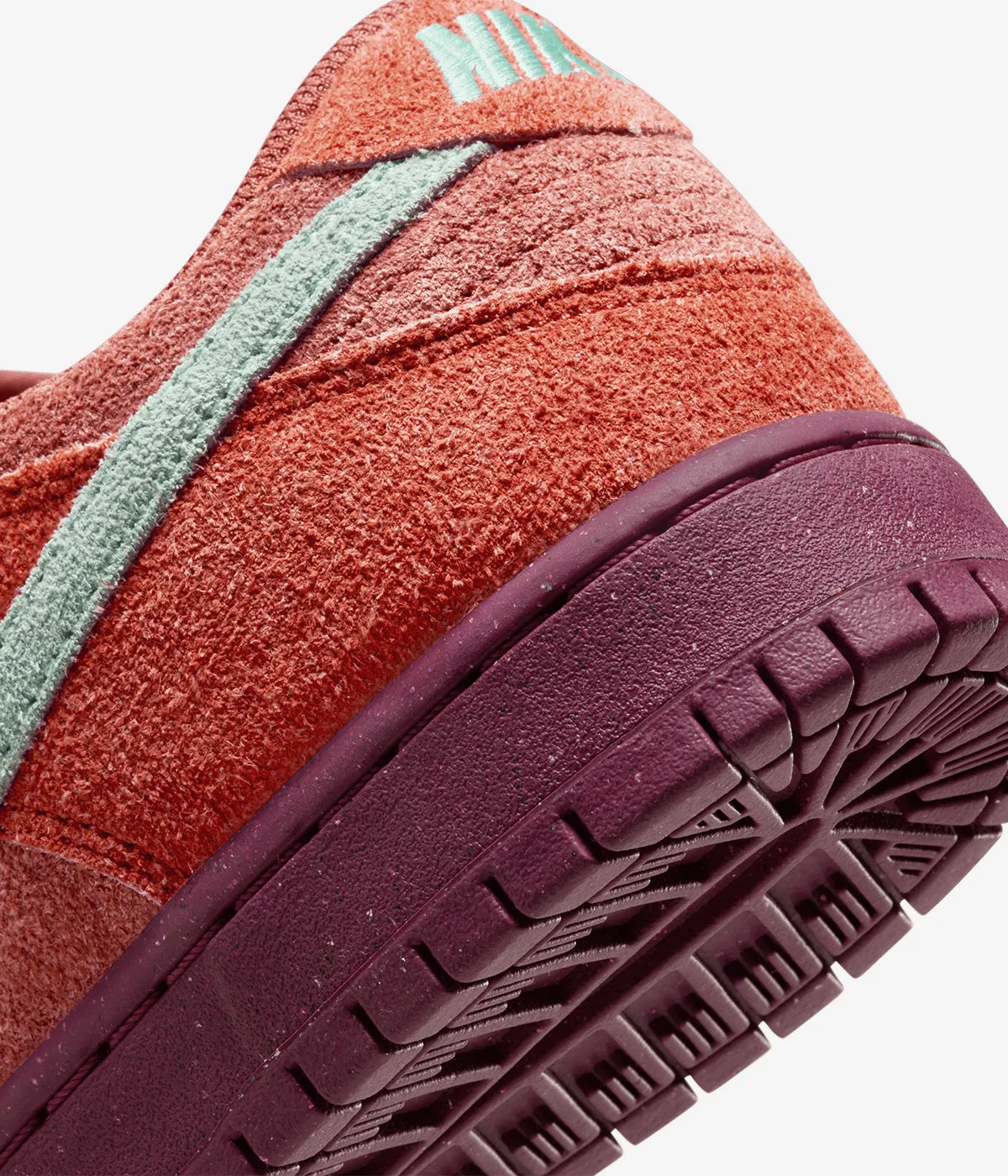 Nike SB Dunk Low Pro Premium Rosewood