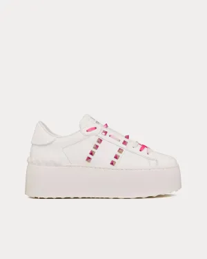 Rockstud Untitled Flatform with Studs White / Pink PP Low Top Sneakers