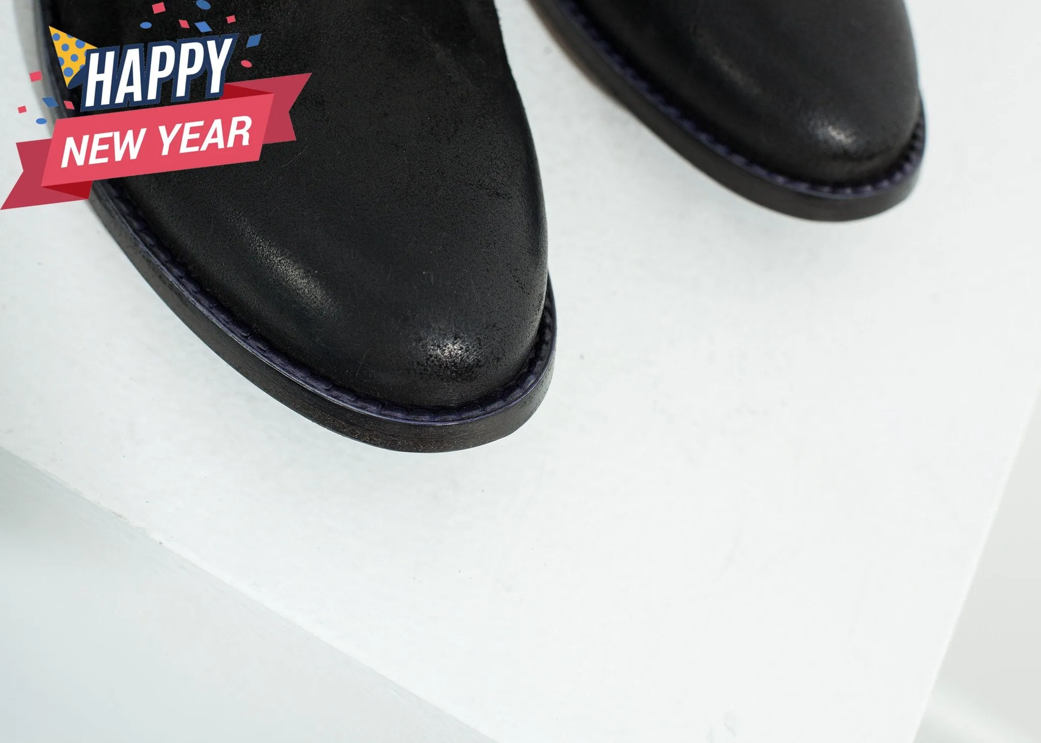 Sassolo Oxford in Black