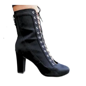 Savashjay - Closed Round Toe Lace Up Ankle Latin Dance Boots (Street Sole)