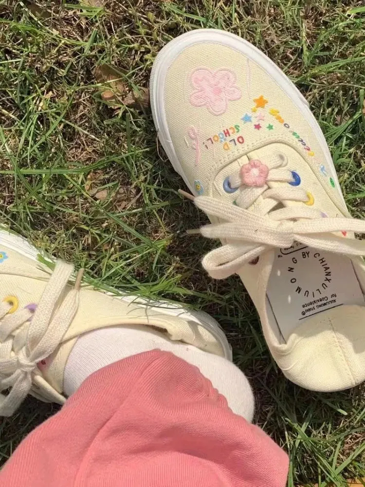 Sohiwoo Women's Shoes Low Kawaii Lace Up Female Footwear Canvas Cute Light Shoe Free Shipping Promotion A Offer Price Summer Urban