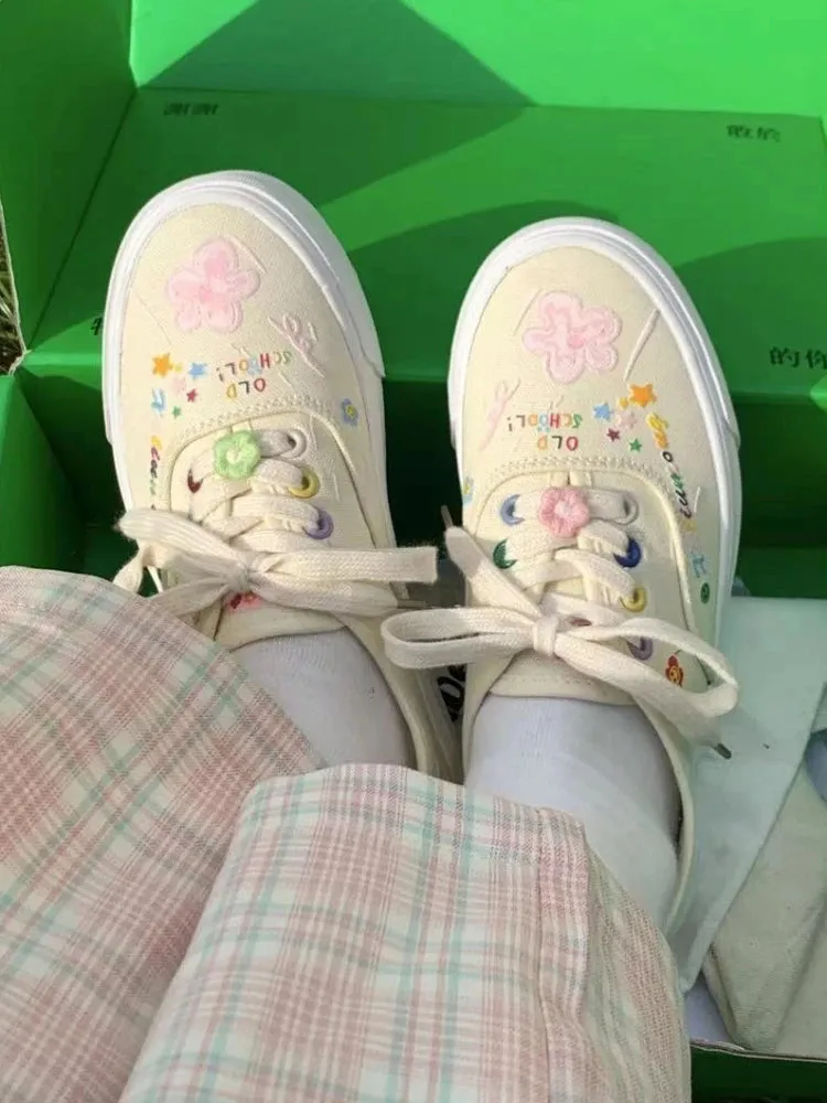 Sohiwoo Women's Shoes Low Kawaii Lace Up Female Footwear Canvas Cute Light Shoe Free Shipping Promotion A Offer Price Summer Urban