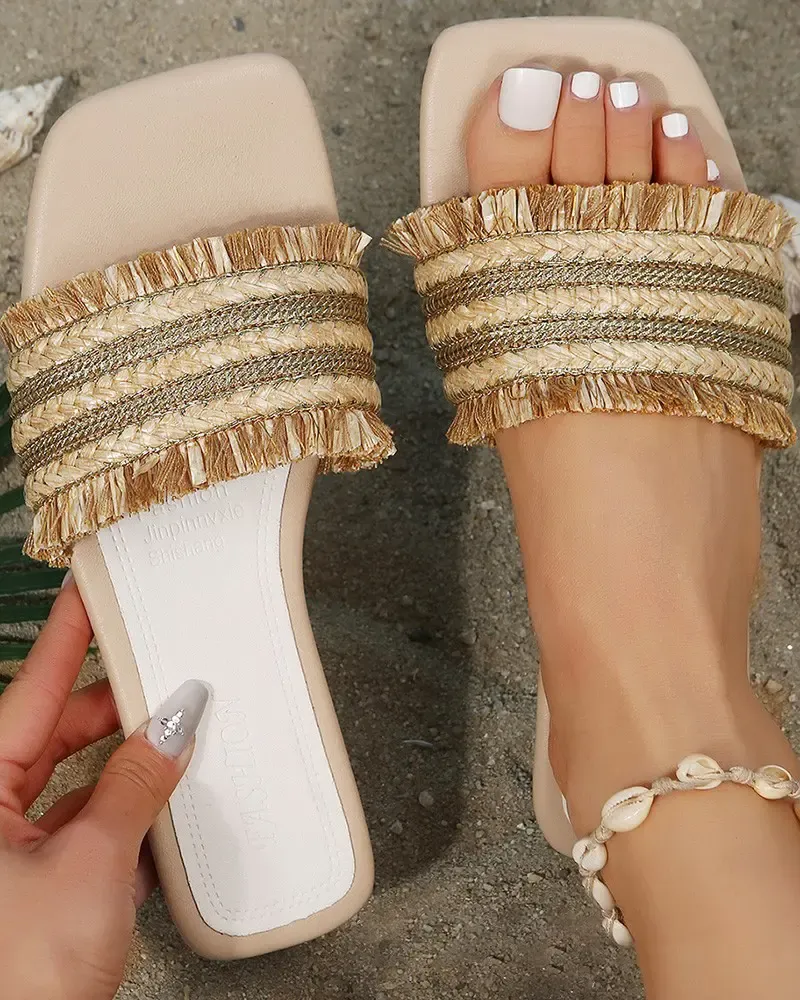 Vintage Braided Straw Beach Slippers